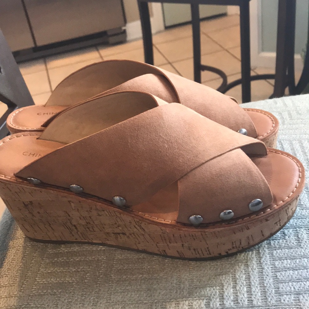 Chinese laundry wedges